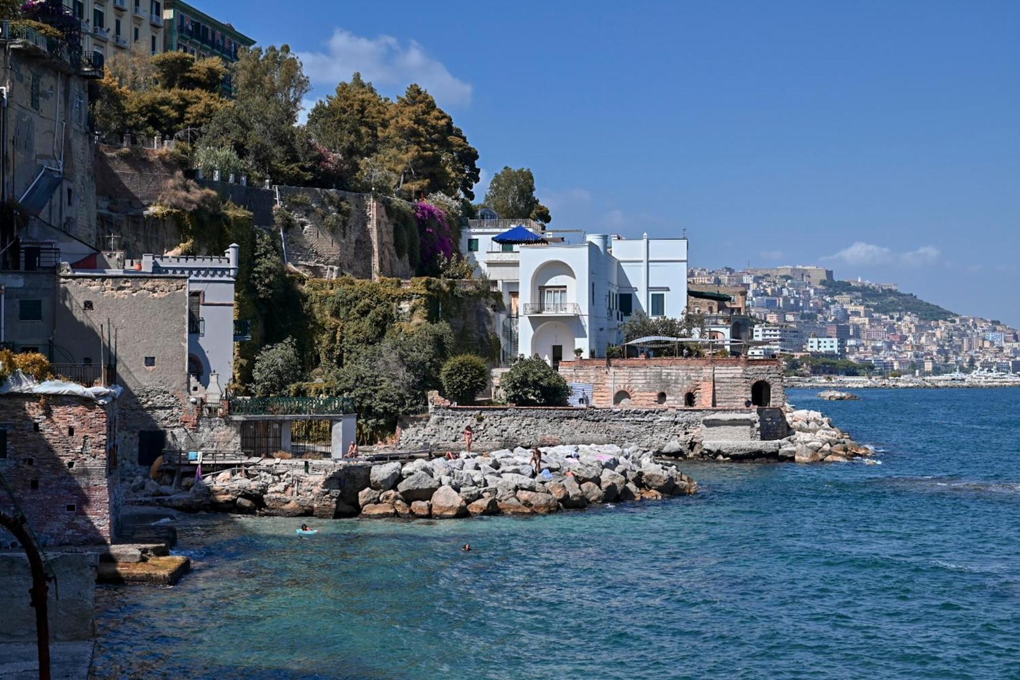 La Casa Sull' Acqua Apartment Napoli Bagian luar foto